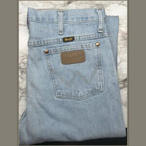 Wrangler® Cowboy Cut® Slim Fit Bleach Wash Blue Jeans - Size 33x30
